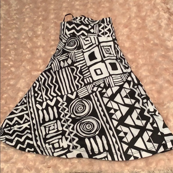 Flared, patterned skater skirt - Picture 2 of 2